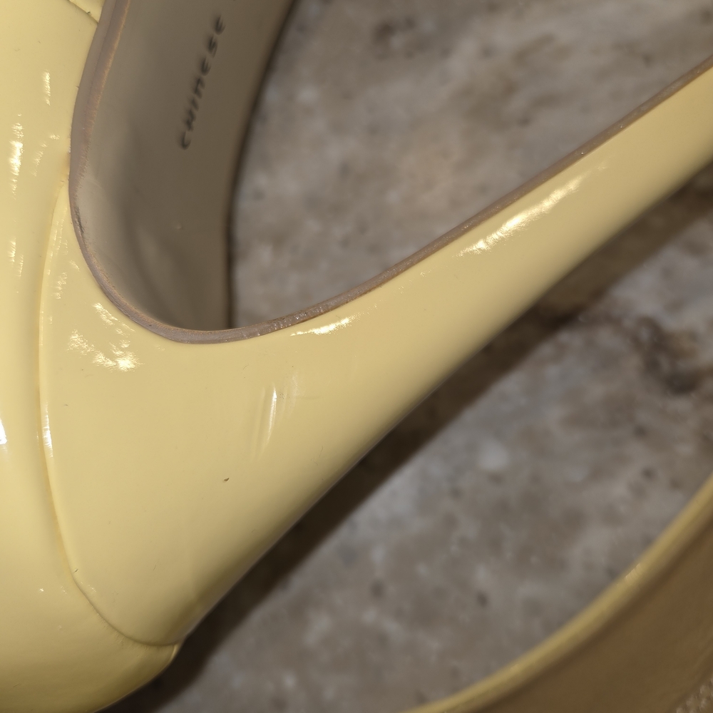 Chinese Laundry Yellow Patent Heels - Picture 5 of 5